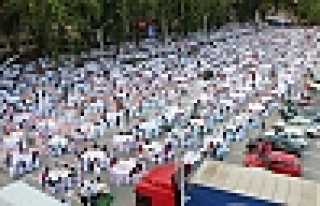 GÖNÜL SOFRALARI HENDEK’TE KURULDU