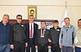 GÖRME ENGELLİLER MADALYA İLE DÖNDÜ