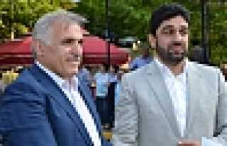 GÜREŞ AĞASI SUNMAN OLDU