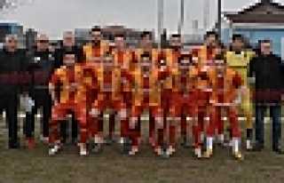 AKOVASPOR’DAN BEŞİ BİR YERDE