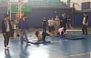 HENDEK ATLETİZM SEÇMELERİ YAPILDI