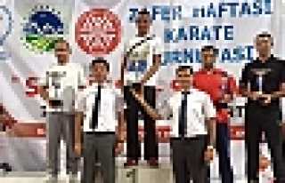 HENDEK BELEDİYESİ KARATE TAKIMI ZİRVEDE