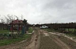 HENDEK BELEDİYESİ YOL BAKIM ÇALIŞMASI 