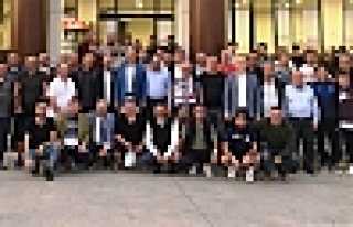 Hendek Coştu Bir Kere 