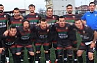 Hendek Dereköyspor Çıkışını Sürdürüyor