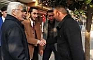 Hendek Evladını Bağrına Basıyor