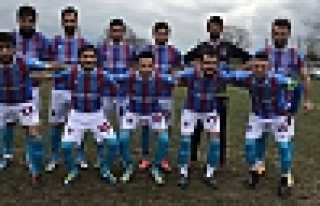 HENDEK GENÇLİKSPOR BEŞ ATTI