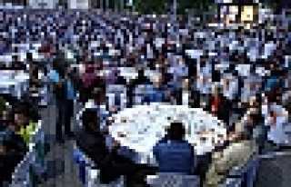 HENDEK GÖNÜL SOFRALARINA MİSAFİR OLDU