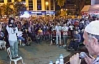 HENDEK MEYDANINDA ŞEHİTLERİMİZ İÇİN KURANI...