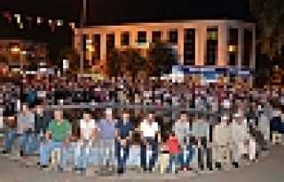 HENDEK NÖBETİ BIRAKMIYOR