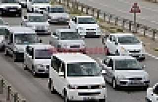 HENDEK TRAFİĞİNDE BAYRAM YOĞUNLUĞU