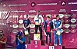 HENDEKLİ BAŞAR AVRUPA ŞAMPİYONU