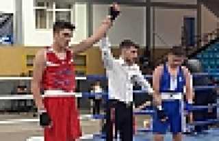 Hendekli Boksörler Ringe Çıktı