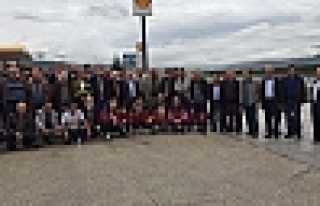 HENDEK’Lİ ÇİFTÇİLERİN FUAR COŞKUSU