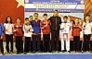 HENDEK’Lİ KARATECİLERDEN 2 ALTIN