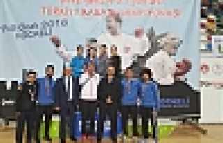 HENDEK’Lİ KARATECİLER’DEN 8 MADALYA