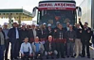 HENDEK’Lİ ÜLKÜCÜLER İZMİR YOLUNDA