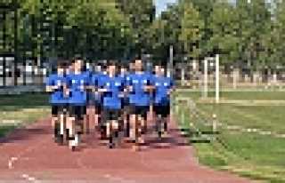 HENDEKSPOR SAHAYA İNDİ