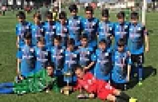 HENDEKSPOR’DAN BİR ŞAMPİYONLUK DAHA