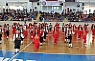 HENDEK’TE 23 NİSAN COŞKUSU