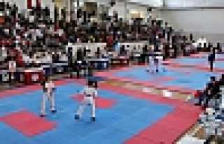 Hendek’te Anlamlı Turnuva 