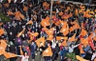 HENDEKTE COŞKULU “ EVET “  KUTLAMASI 