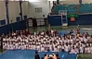 HENDEK'TE KARATECİLER TERFİ ETTİ