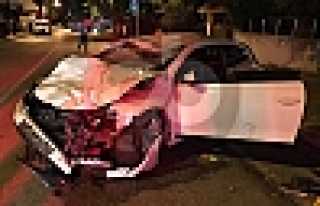 Hendek’te Feci Kaza 1 Ölü 2 Yaralı