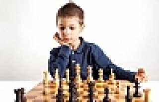 HENDEK’TE SATRANÇ KULUBÜ AÇILIYOR