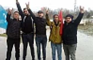 Hendek’te Ülkücüler Türkistan’lı Gençleri...