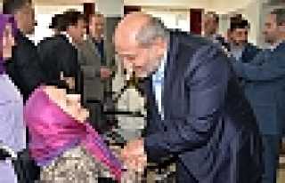 HENDEK’TE YAŞLILAR UNUTULMADI