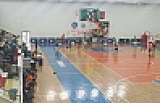 HENTBOL YARI FİNALLERİ START ALDI