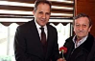 HUZUREVİ SAKİNLERİNE VEFA