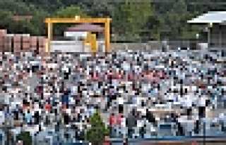 İÇÖZLERDEN GELENEKSEL İFTAR 