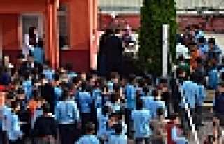 İMAM HATİP ORTAOKULU’NDAN AŞURE ETKİNLİĞİ