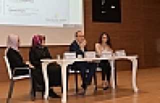 Kadınlara Hakları Anlatıldı 