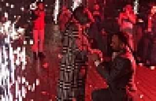 Kafede Sürpriz Teklif