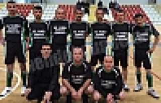 KAMYONCULAR KOOPERATİFİ NOKSEL B'YE ACIMADI