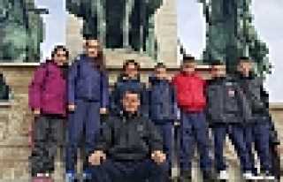 KARATE TAKIMI MACARİSTANDAN MUTLU DÖNDÜ