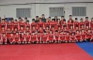 KARATECİLER BURHANİYE’YE GİTTİ