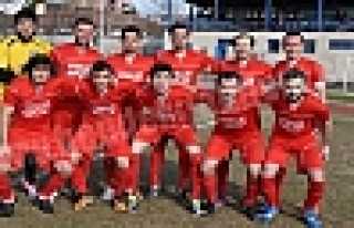 KAZIMİYESPOR ÇIKIŞINI SÜRDÜRÜYOR