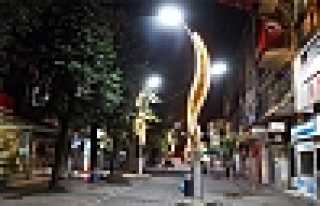 Kemalpaşa Caddesi Işıl Işıl