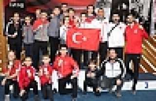 Kosova’dan 3 Madalya