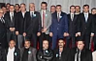 KÖY VE GRUP YOLLARINA 60 BİN TON ASFALT