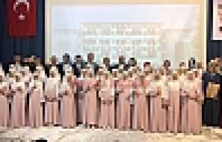 Küçük Hafızlar Belgelerini Aldı