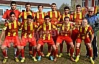 LİDER EVİNDE KAYBETTİ