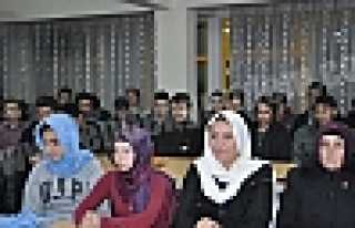 M.AKİF VE SARKAMIŞ ŞEHİTLERİ ANILDI 