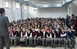 MEB-DER HENDEK’TE SEMİNER DÜZENLEDİ