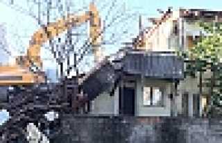 Metruk Binalar Yıkılıyor