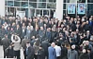 MHP’DE OLAĞANÜSTÜ KURULTAY SESLERİ